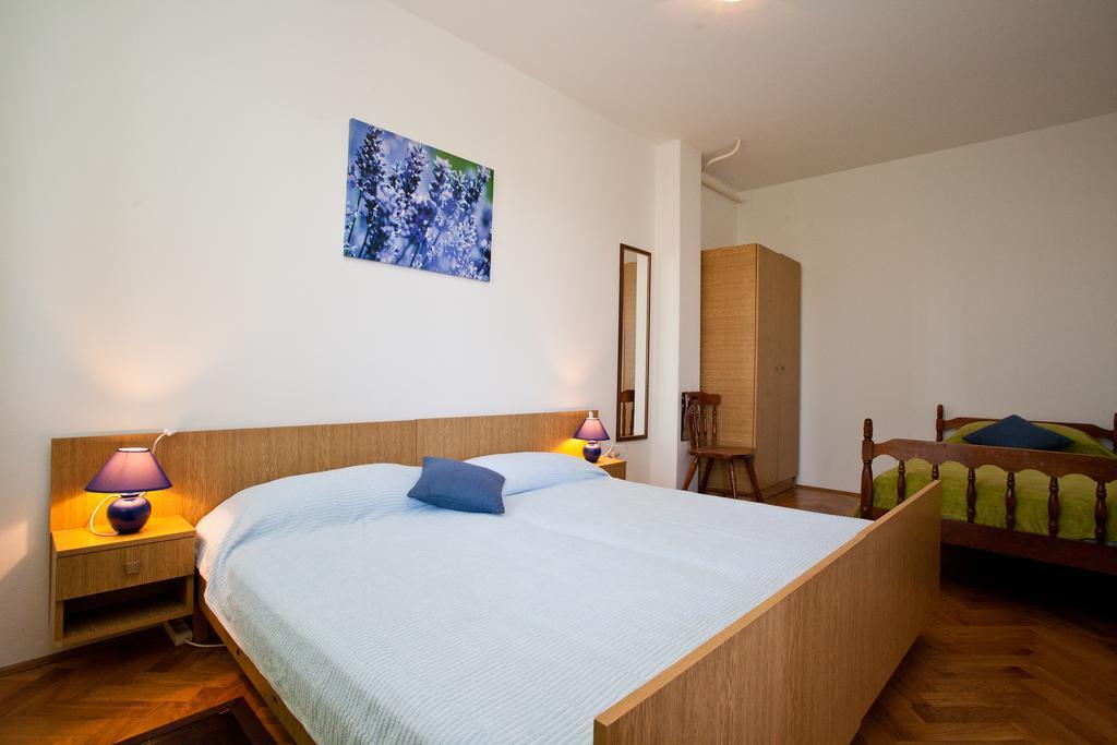 Apartment Milka A4 Krk Town Zewnętrze zdjęcie